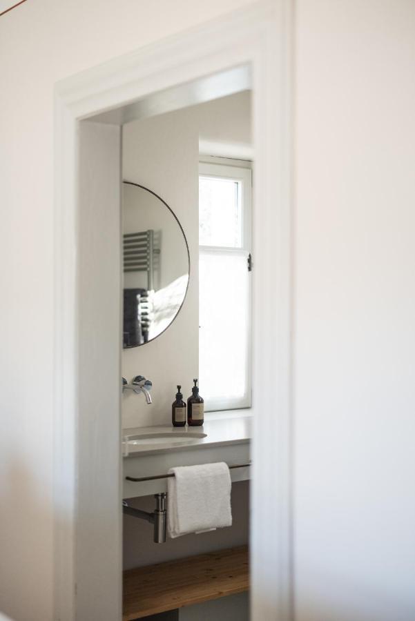 Smart Suites Kaltern - Apartments Am Kalterer See Ngoại thất bức ảnh